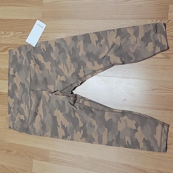 lululemon Align™ High-Rise Pant with Pockets 25" - Picture 6 of 8